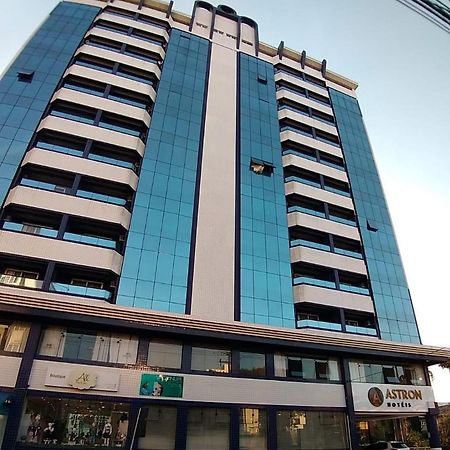 Astron Suites Sao Jose Dos Pinhais By Nobile Zewnętrze zdjęcie