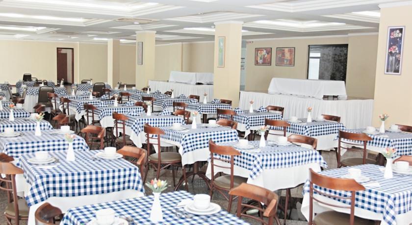 Astron Suites Sao Jose Dos Pinhais By Nobile Zewnętrze zdjęcie